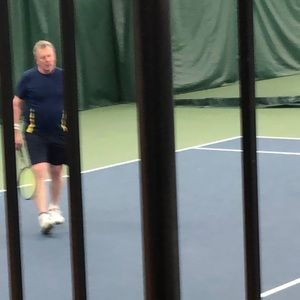 Meet your Posher, Aaron